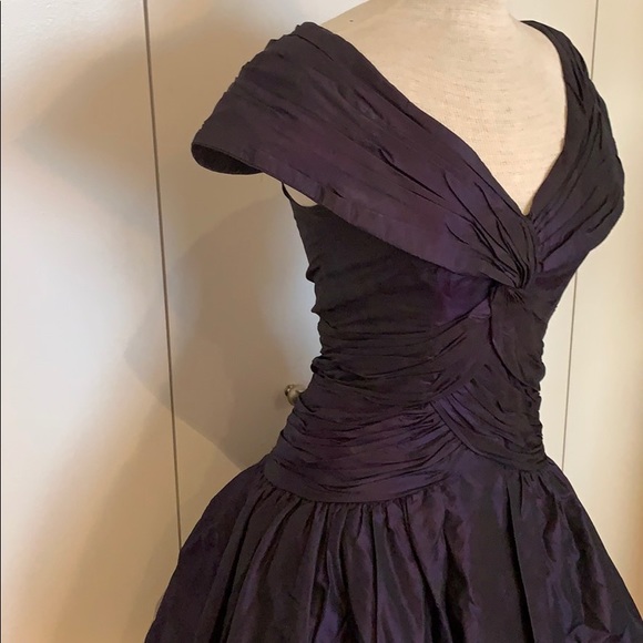 1980s Vintage Hanae Mori Paris Taffeta Dress - Picture 3 of 6